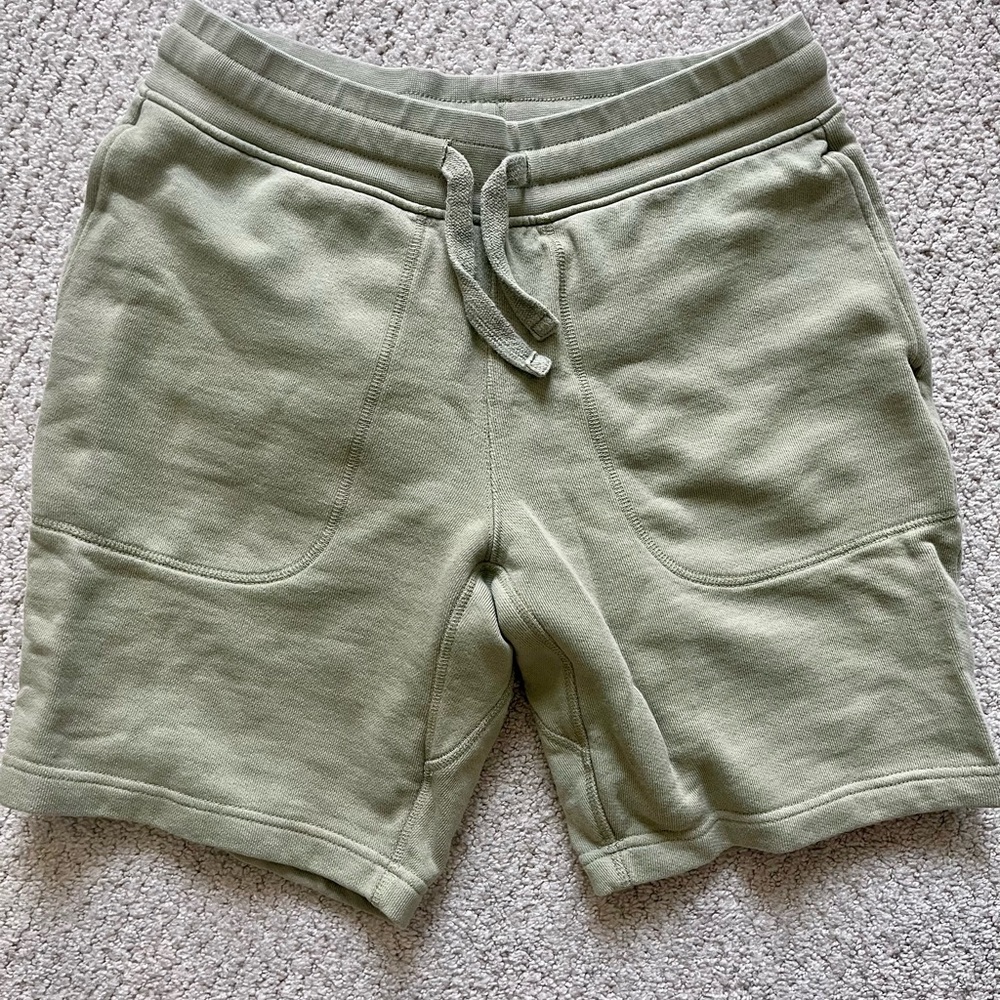 Banana Republic Men’s Sea Green Short Size XS